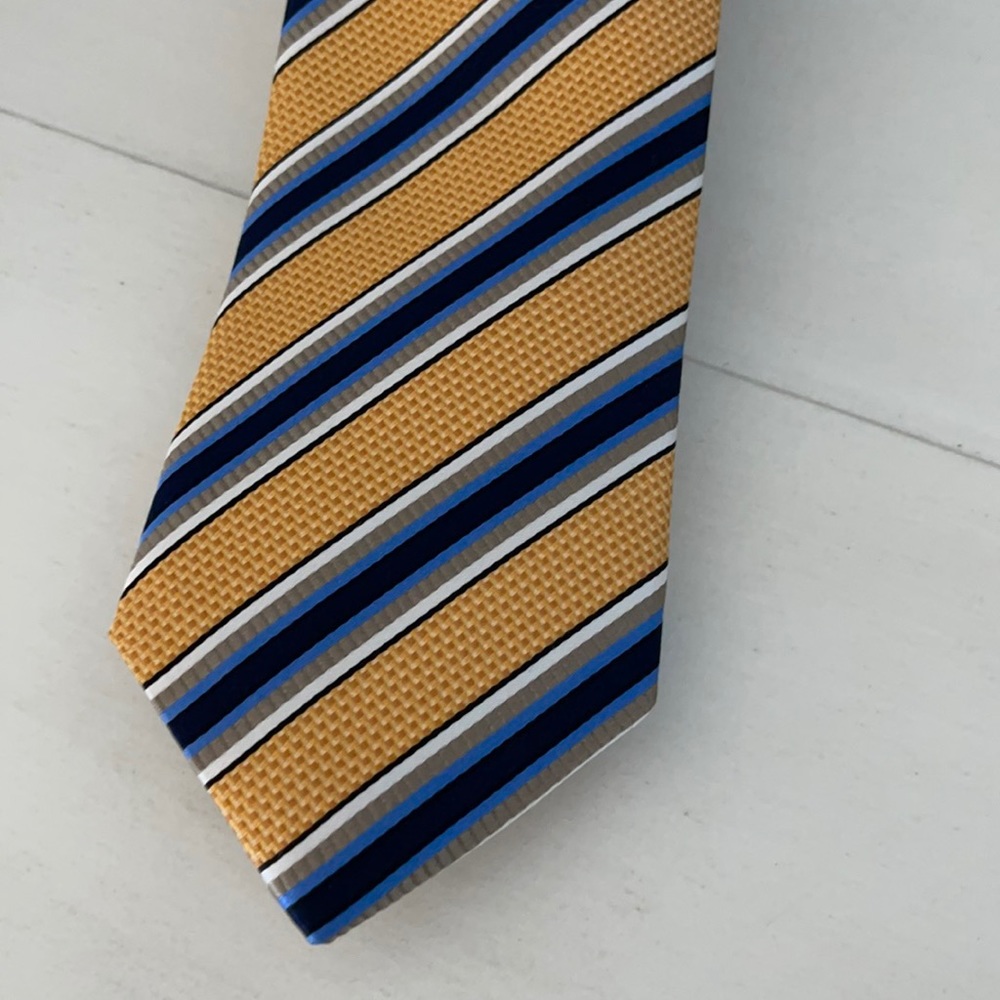 3 1/4 wide silk tie
